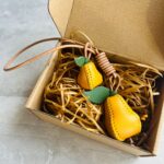 High-quality hand-sewn pear apple leather pendant bag bag ornament bag pendant car hanging handmade DIY kit